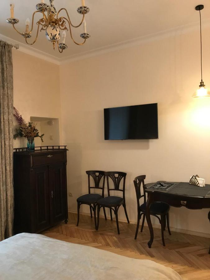 Apartament Tugan Baranovskogo إلفيف المظهر الخارجي الصورة